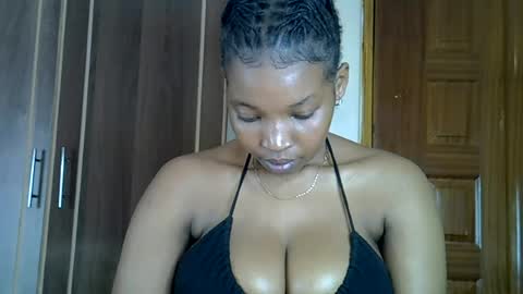 pookie245909 online show from July 9, 6:34 pm