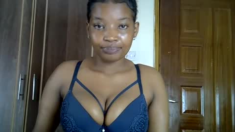 pookie245909 online show from July 16, 11:57 am