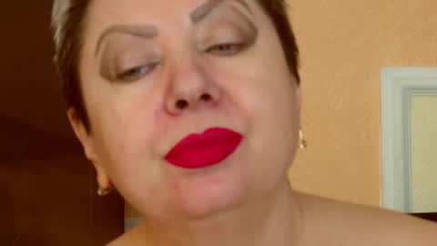 LADY POSH online show from March 6, 11:15 pm