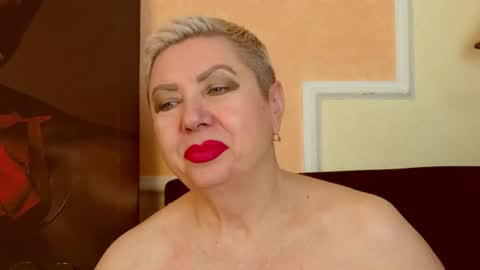 LADY POSH online show from July 24, 9:56 pm