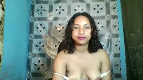 LARISSAH online show from April 18, 5:31 am