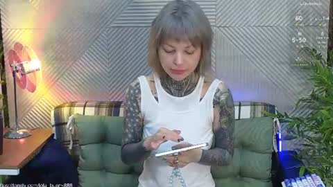 Lola online show from June 20, 5:13 am
