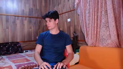 chris independent  online show from January 6, 11:52 pm