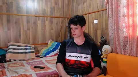 chris independent  online show from January 28, 9:19 pm