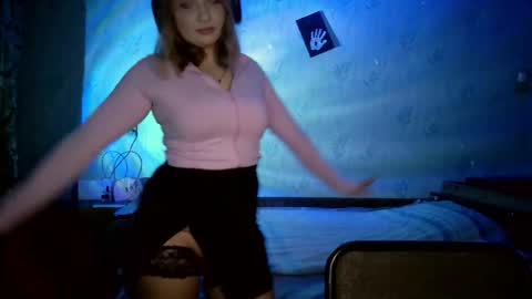 pr_in_cess_ online show from May 16, 8:51 pm