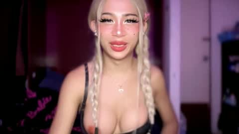 GODDESS PRECIOUS online show from March 18, 8:47 pm