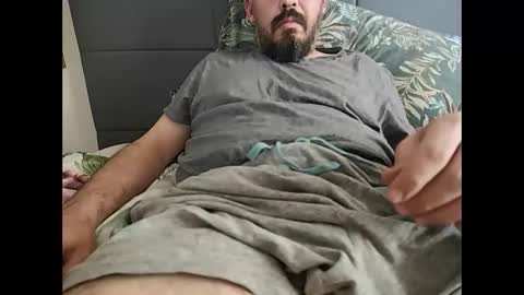Snapshot of precumbear chatting on September 22, 2:10 pm precumbear online show from September 22, 2:10 pm