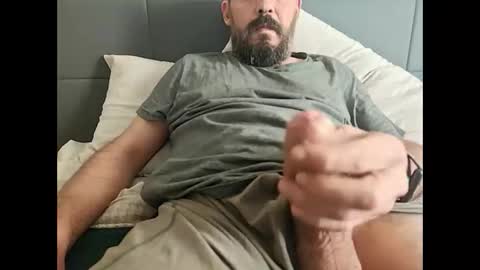 Snapshot of precumbear chatting on October 14, 2:31 pm precumbear online show from October 14, 2:31 pm