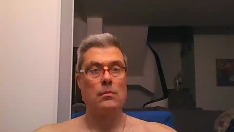 prendimisubito online show from April 19, 9:39 pm