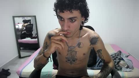 Plux online show from April 19, 4:35 am