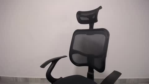 Plux online show from February 9, 5:19 am