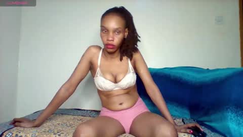 pretty253 online show from April 18, 7:58 pm