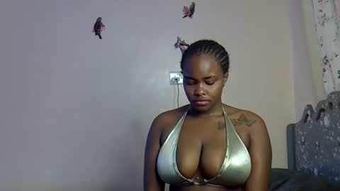 pretty_daina3 online show from April 15, 11:35 am