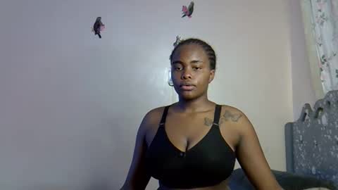 pretty_daina3 online show from April 16, 10:26 am