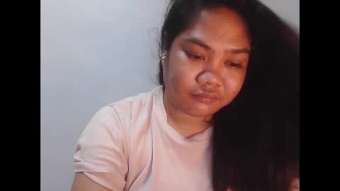 pretty_jewel05 online show from September 9, 9:37 pm