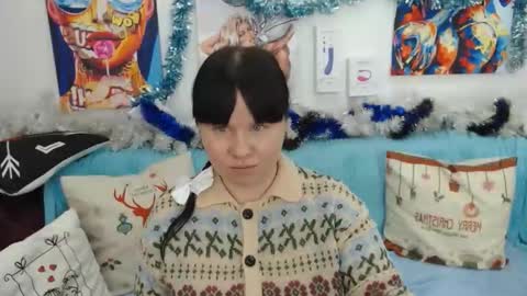 pretty_malika online show from January 12, 5:25 am
