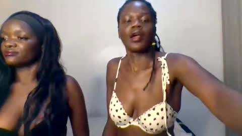 naya online show from October 21, 8:23 pm