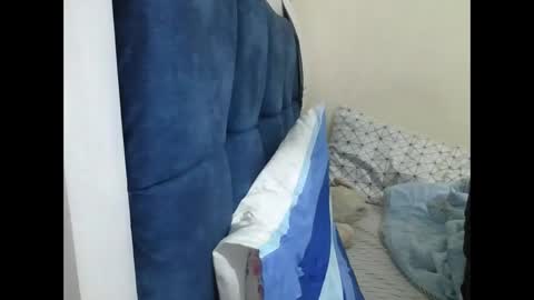 pretty_petite_ebony online show from April 13, 11:42 pm