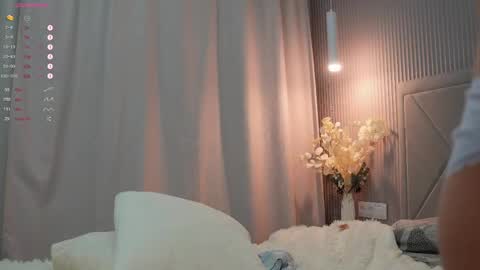 Snapshot of pretty_princess_elina chatting on February 12, 7:56 pm Elina online show from February 12, 7:56 pm