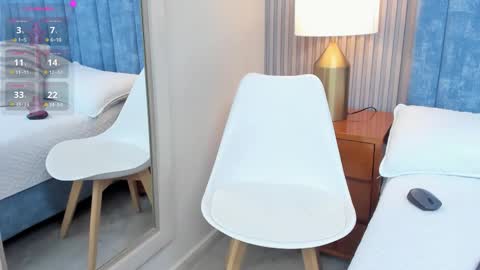 Daisy Flower online show from October 3, 3:15 am