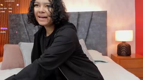 Daisy Flower online show from February 27, 1:30 am