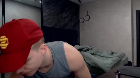 Snapshot of pretty_sweety chatting on February 20, 4:39 am Justin online show from February 20, 4:39 am