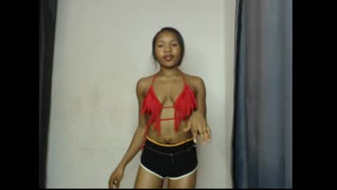 helen online show from April 16, 6:08 pm