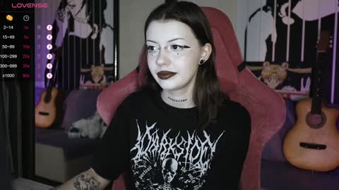 Violet online show from December 21, 9:23 am