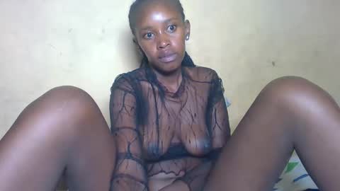 prettycarl_2 online show from May 26, 2:50 am