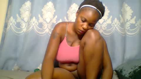 SHANIA online show from November 21, 5:16 am