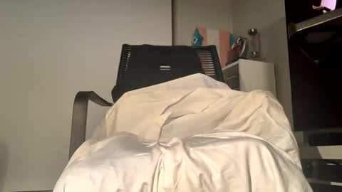 Pretty or Flacka  online show from February 28, 10:41 am