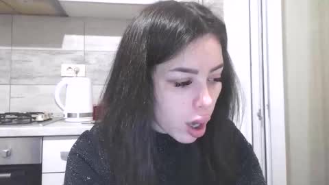 prettyjulliette online show from February 20, 3:36 pm