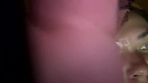 Snapshot of prettylatinamomma01 chatting on November 1, 10:09 pm prettylatinamomma01 online show from November 1, 10:09 pm