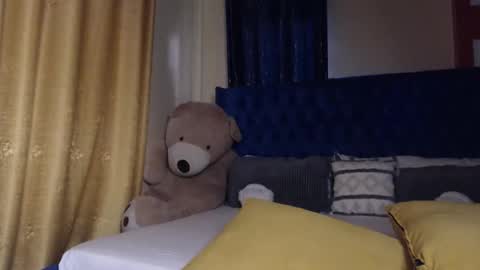 sasha online show from October 30, 1:33 pm