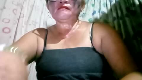prettyrose01 online show from June 9, 1:00 pm