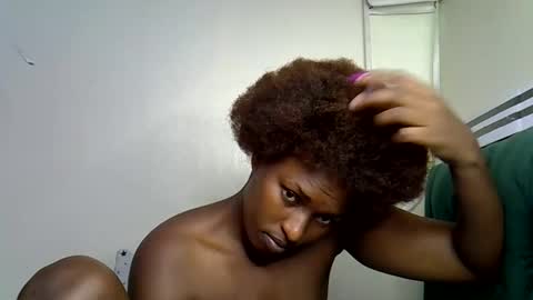 prettyshasha_ online show from September 12, 12:40 pm