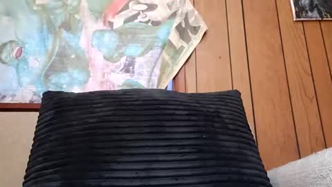 prettysolidd7 online show from February 8, 10:08 pm