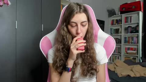 Sophie  next stream will be at Monday  i will wait you guys  online show from February 16, 9:51 am