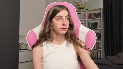 Sophie  next stream will be at Monday  i will wait you guys  online show from June 4, 8:31 am
