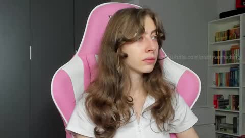 Sophie  next stream will be at Monday  i will wait you guys  online show from November 7, 6:16 am