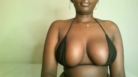 prettyvishy online show from November 14, 2:47 am