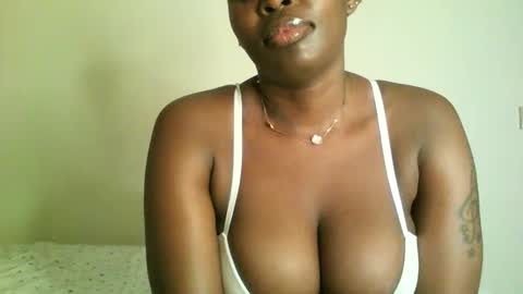 prettyvishy online show from September 16, 3:19 am