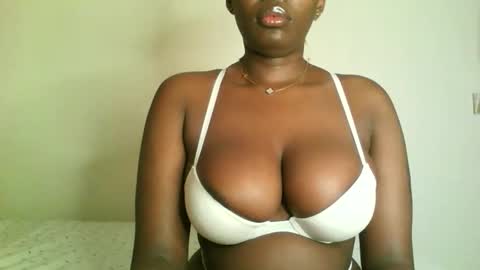 prettyvishy online show from September 14, 2:58 am