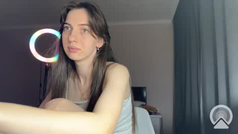 prettyyy_angel online show from November 20, 6:27 pm