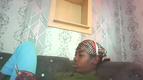 prettyzuzu online show from September 15, 5:09 am