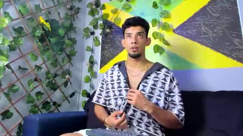 prince_arthur77 online show from September 9, 8:31 pm