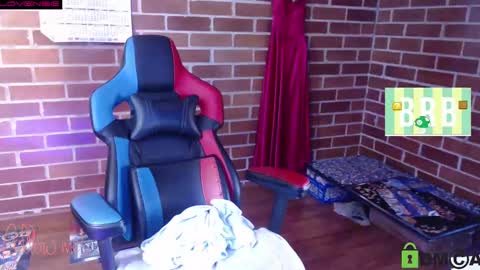 Leia online show from March 3, 1:23 pm