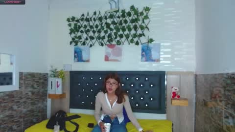 Snapshot of princess_martinez chatting on March 5, 3:29 pm Princess Martinez online show from March 5, 3:29 pm