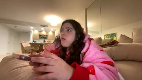 princessviccxo online show from March 15, 4:06 am