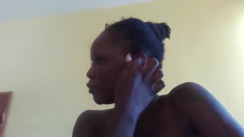 phelly online show from March 4, 11:40 am